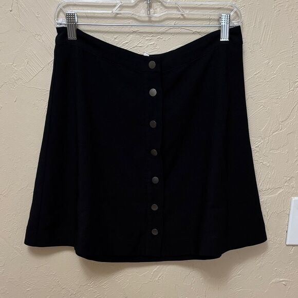 117. Avec les filles black skirt size 6 - Picture 1 of 3